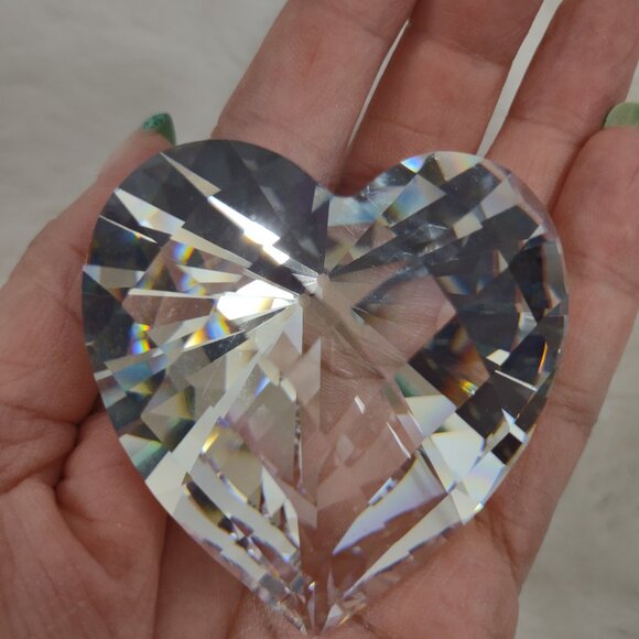 SWAROVSKI Heart Crystal In Box - Picture 7 of 7